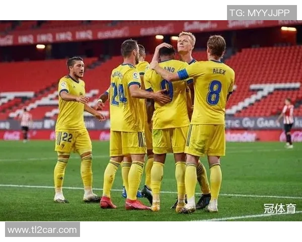 西甲精彩对决曼联大胜拜仁乌龙球成比赛转折点