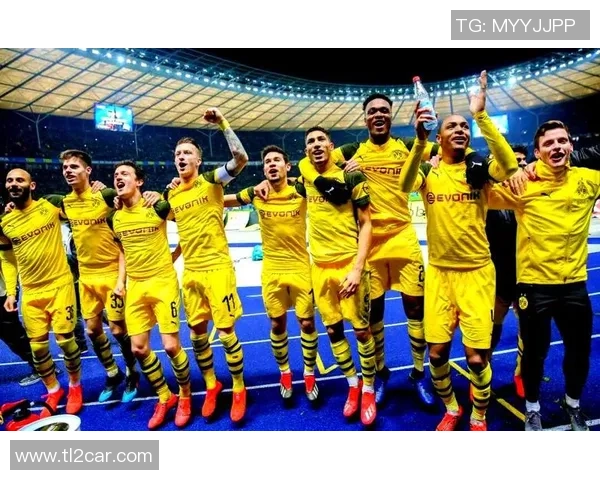 友谊赛精彩对决：多特蒙德与本菲卡战成平局引发热议